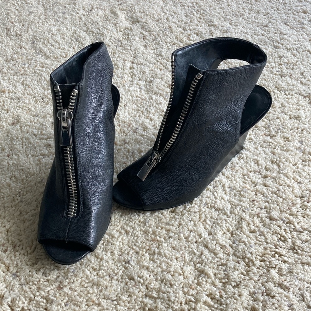 Black Nine West Wedge Zipper Heels size 7.5